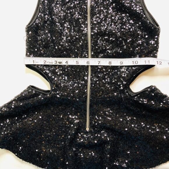 FOREVER 21🌺Black Sequin Sleeveless Skirted Top🌺 - Picture 6 of 9